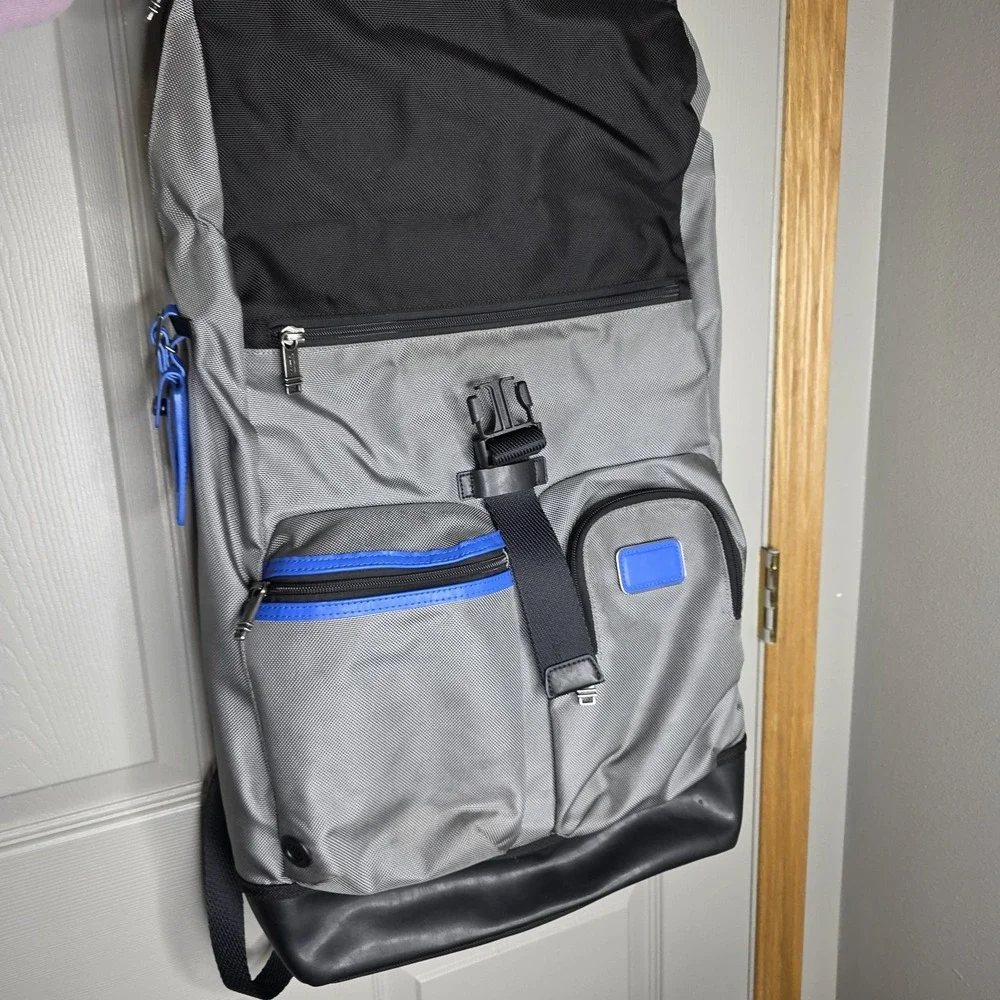 Tumi Cypress Roll Top 19.0